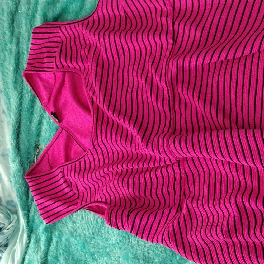 Torrid 6x, ribbed  skater, hot pink and navy striped dress